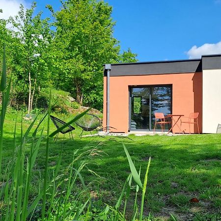 Logement Neuf A 2 Pas Du Lac La Bridoire エクステリア 写真